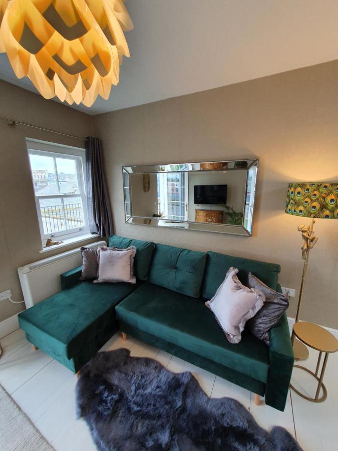 The Loughborough - Elegant, Glamourous Boutique 1 Bed, Central トルーロー エクステリア 写真