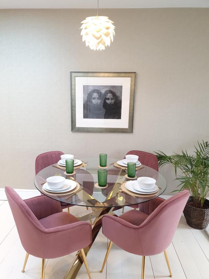 The Loughborough - Elegant, Glamourous Boutique 1 Bed, Central トルーロー エクステリア 写真
